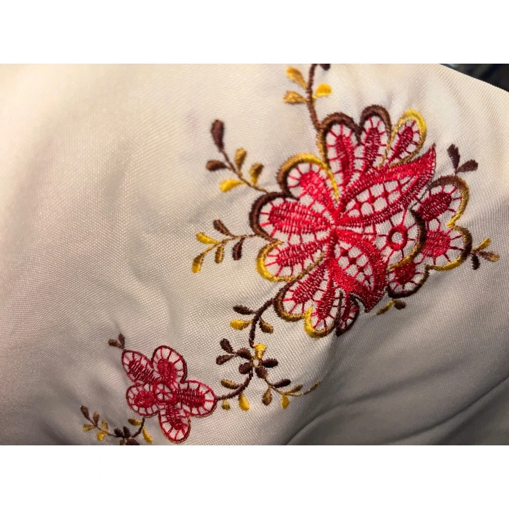 Vintage Cream Square Tablecloth Red Gold Floral Embroidery Scalloped Edge Decor